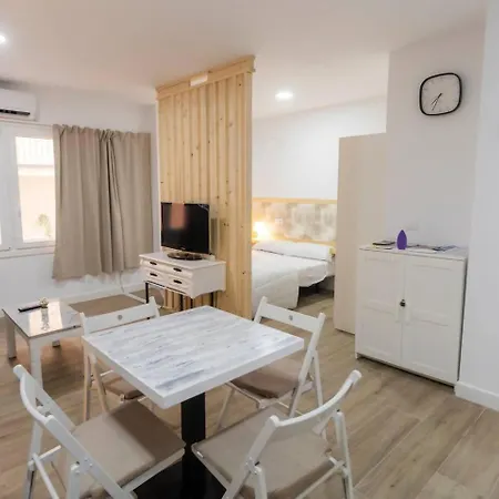 Apartamento Sh Loft Del Mar. Cerca De La Playa Y El Centro. Ac Cádis